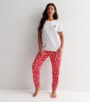 New Look Petite Light Grey Soft Touch Jogger Pyjama Set with Leopard Heart Print